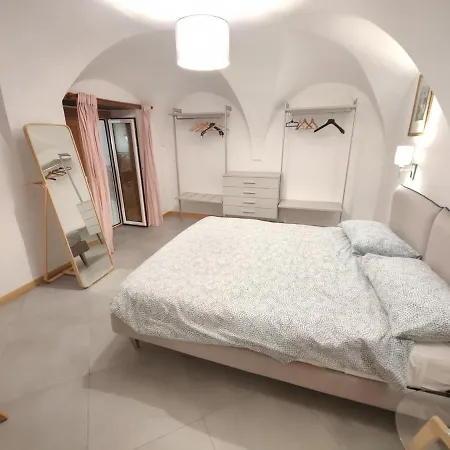 Il Tipo In The Heart Of Sorrento